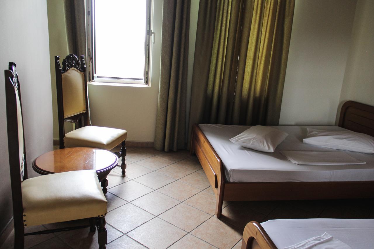 Guesthouse Vrenthi Karítaina Esterno foto
