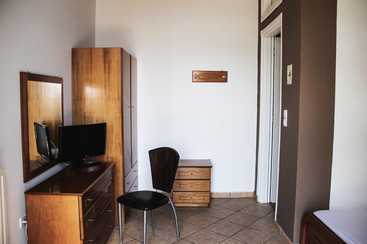 Guesthouse Vrenthi Karítaina Esterno foto